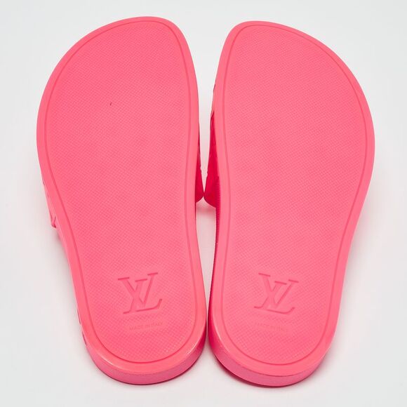 Louis Vuitton Pink Rubber Waterfront  Pool Slides Size 39 - Picture 6 of 7